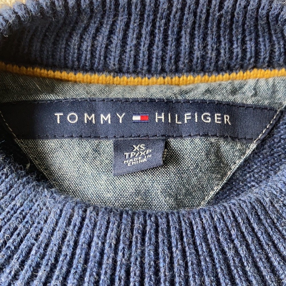 Tommy Hilfiger pullover sweater - Picture 2 of 4